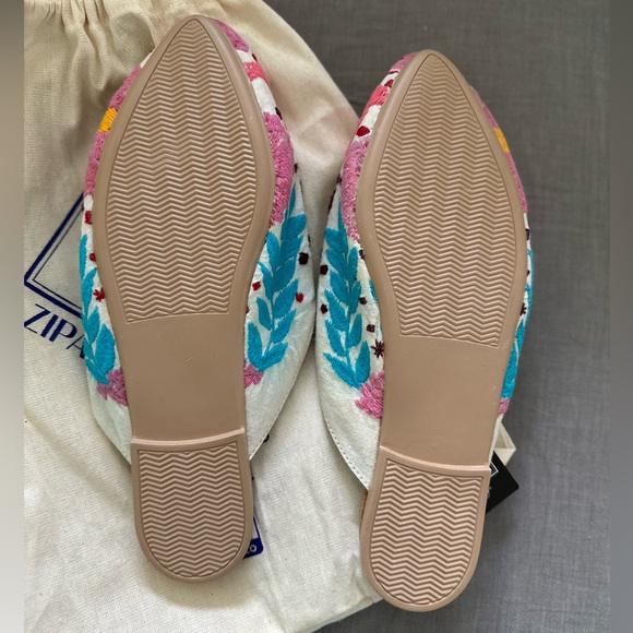 NWT Handmade in Mexico Artisan Flats - Picture 5 of 10